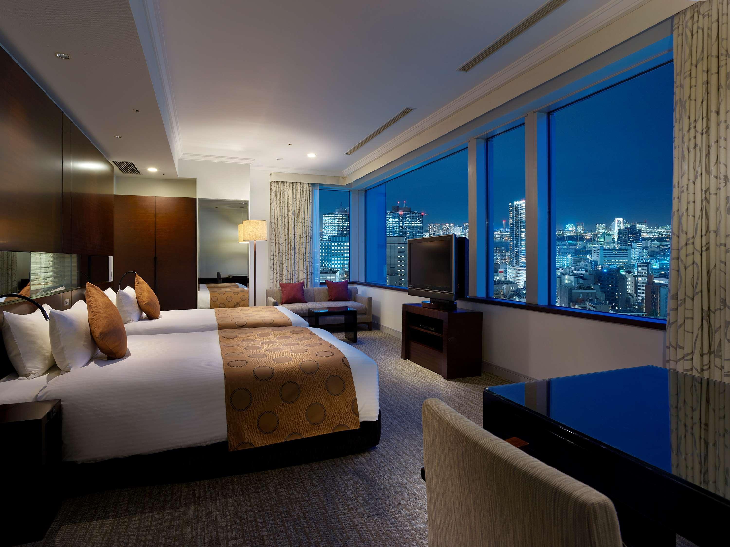 โรงแรมเดอะ เซเลสไตน์ ชิบะ โรงแรม 4*