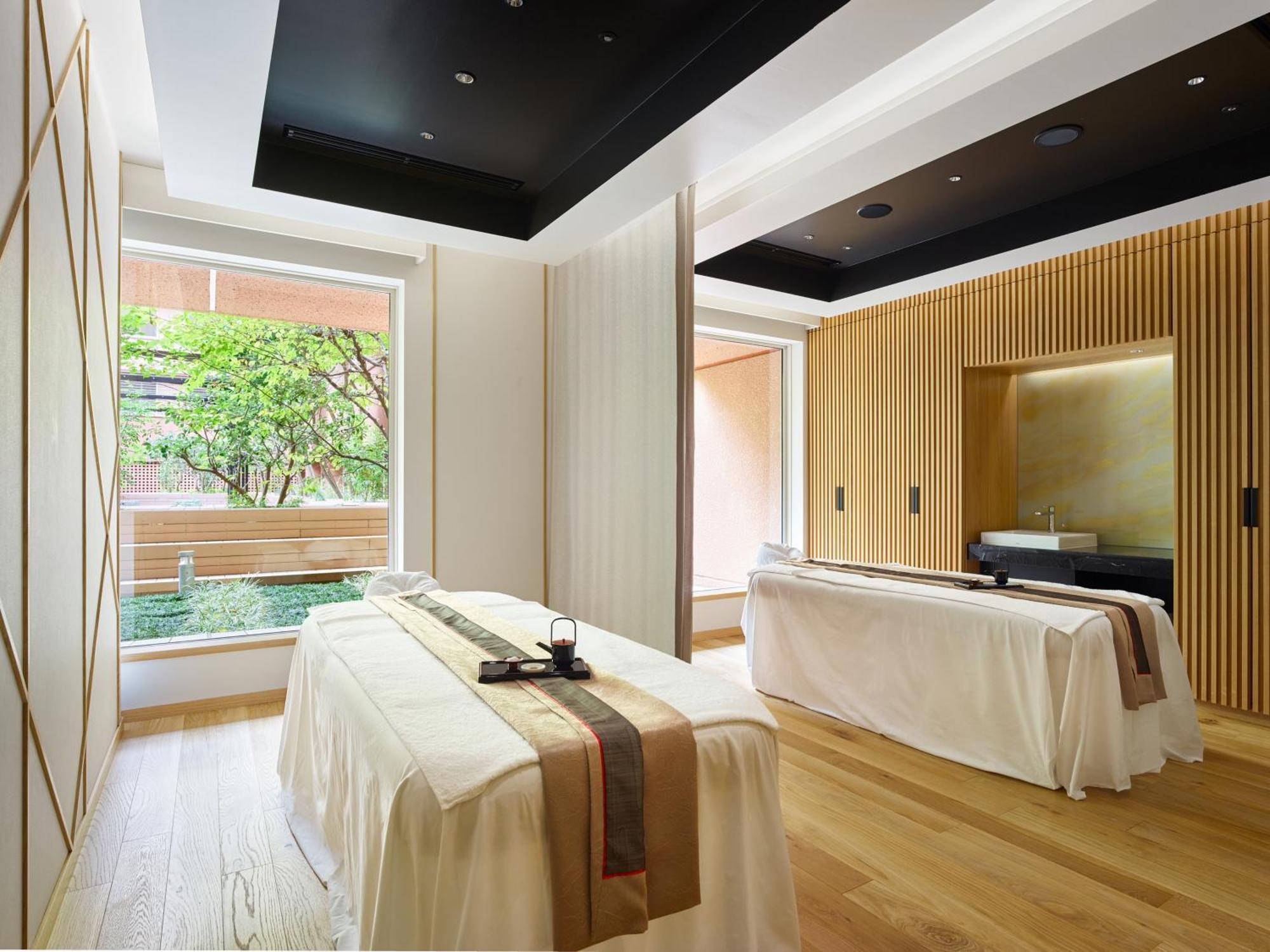 โรงแรม โรงแรมเดอะ เซเลสไตน์ ชิบะ